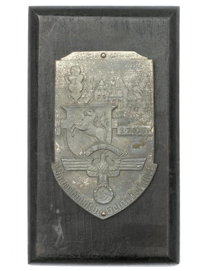 A GERMAN WWII NSKK PLAQUE FOR 1939 DRIVE