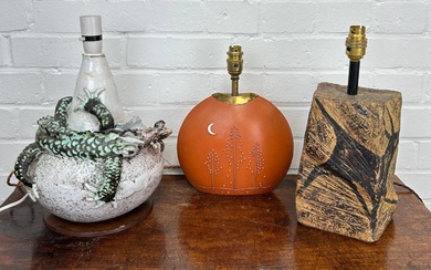 A GROUP OF THREE MID CENTURY CERAMIC TABLE LAMPS,...