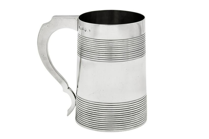 A George III sterling silver quart (two pint) mug