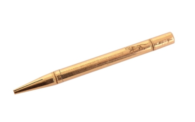 A George V 18 carat gold propelling pencil, London 1923 by Sampson Mordan & Co
