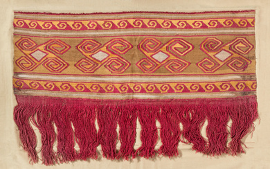 A Mantle Border with Hooked Diamonds, Central Coast, Peru, Early and Middle Late Intermediate Period, 900-1350 CE