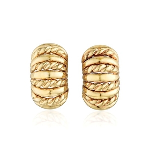A Pair of 14K Earring