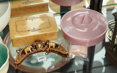 A VINTAGE PINK BAKELITE SEWING REEL BOX TOGETHER WITH 'NYMPH' BAKELITE RAZOR KIT, JEWELLERY BOX WITH INTERNAL TRAY AND EVENING BAG F.