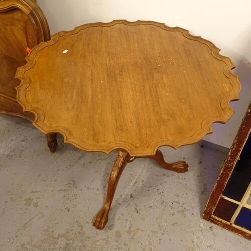 A mahogany nest of 3 occasional tables, largest W49cm, H62cm...