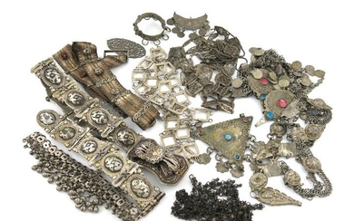 A mixed lot of silver, metalware and electroplated...