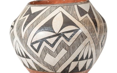 Acoma Pottery Jar
