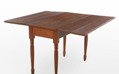 American Federal Style Walnut Drop Leaf Table with Turned Legs