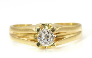 An 18ct gold gentlemen's single stone diamond ring