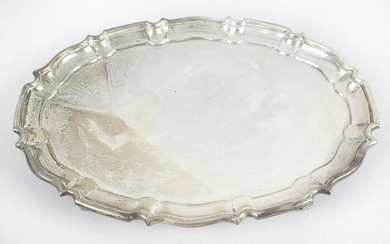 An early George V small silver salver, of oval form