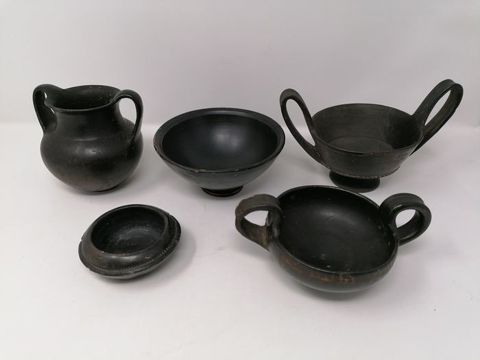 Ancient Greek, Hellenistic Ceramic Lot of Cups, Nestoris and Vase with handles - (5)