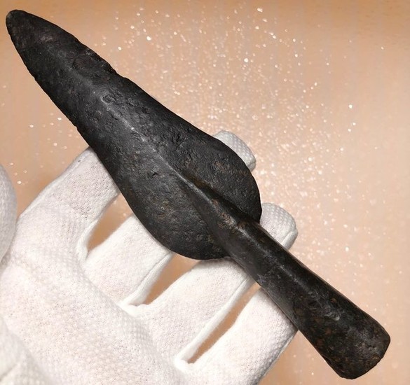 Ancient Greek, Hellenistic Iron Hoplites Spearhead with a Beautifully shaped ''Leaf''