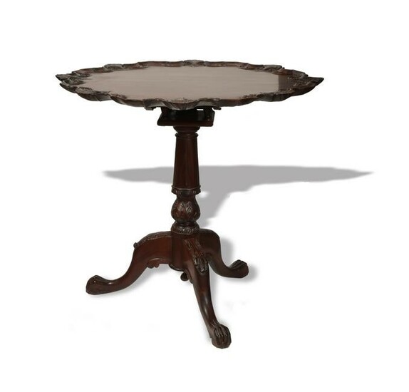 Antique Chippendale Style Piecrust Tilt Top Table