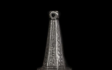 Arte Islamica A silver and carnelian seal engraved