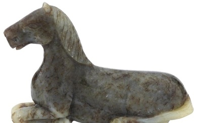 CHINESE HAND CARVED HETIAN JADE FIGURINE OF HORSE