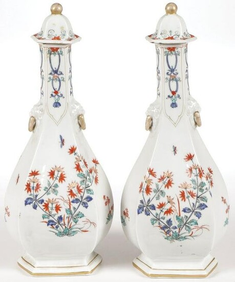 CONTINENTAL CHINOISERIE PORCELAIN BOTTLES