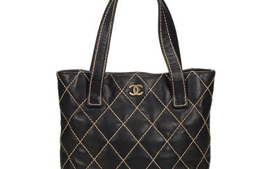 Chanel - Tote Bag Surpique Leather Tote Bag