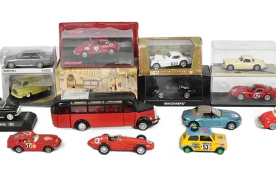 DIECAST - COLLECTION OF ASSORTED DIECAST MODEL CARS