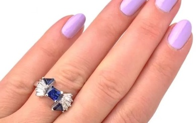 Estate Diamond Sapphire 18K Gold Bow Designed Ring