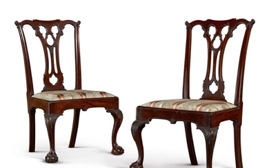 FINE PAIR OF CHIPPENDALE CARVED MAHOGANY SIDE CHAIRS, POSSIBLY FROM THE WORKSHOP OF THOMAS TUFFT (1740-1788), PHILADELPHIA, PENNSYLVANIA, CIRCA 1770