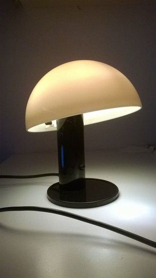 Franco Mirenzi - Valenti Luce - Table lamp (2) - BEDA