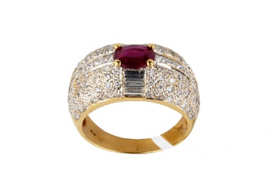 Gold ring with ruby and diamonds.