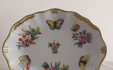 Herend - Platter - Queen Victoria - Porcelain