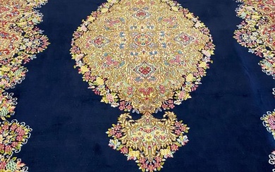 Kirman - Carpet - 413 cm - 296 cm