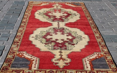 Konya rug - 346 cm - 150 cm
