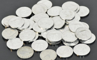 LOTTO DI MONETE DELLA REPUBBLICA ITALIANA composto da: 5 lire 1954