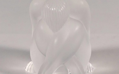 Lalique Crystal Figurine, Nu Assis