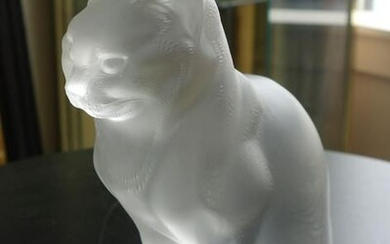 Lalique Crystal Frosted Glass Cat, Paris