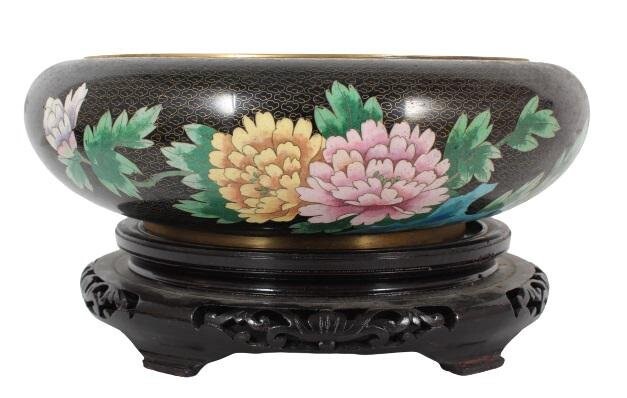 Large Chinese Cloissone Center Bowl w Stand