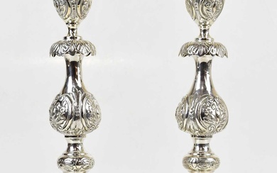 MOSES SALKIND & CO; a pair of Edward VII hallmarked...