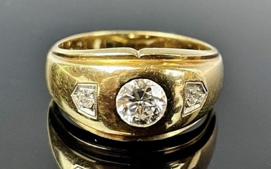 Men's 14K Gold and Diamond Ring