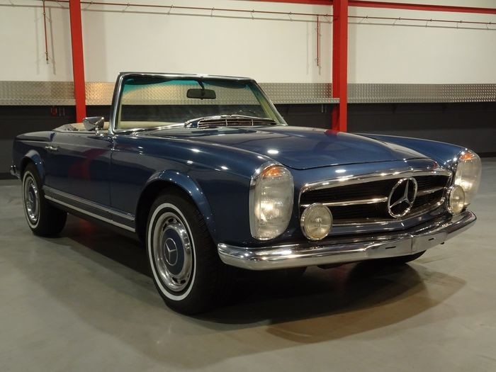 Mercedes-Benz - 280SL "Pagode" Roadster (W113) - 1969