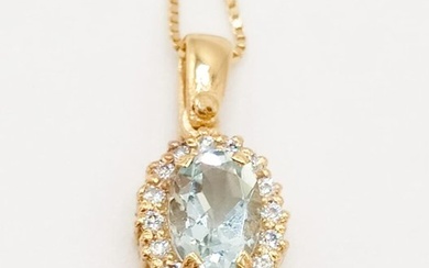 NO RESERVE PRICE - 18 kt. Yellow gold - Necklace with pendant - 1.02 ct Aquamarine - Diamonds