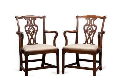 PAIR OF CHIPPENDALE STYLE MAHOGANY ARMCHAIRS