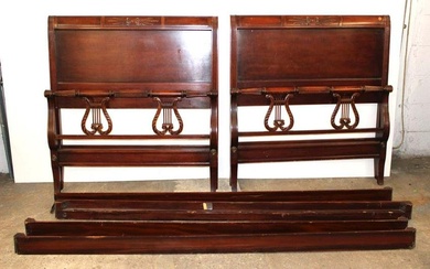 Pair of Vintage Kindel mahogany twin size beds with rails