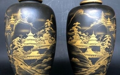 Pair of vases - Satsuma - Ceramic - Japan - Early 20th century