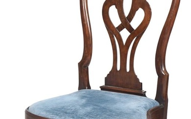 Philadelphia Chippendale Style Shell Carved Walnut Side Chair