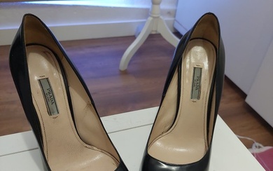 Prada - Heeled shoes - Size: Shoes / EU 40.5
