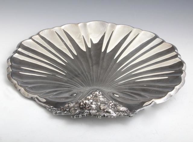 Reed & Barton Silverplate Shell Dish, late 20th c., of