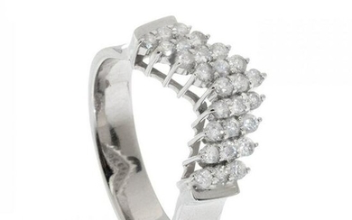 Ring in 18kts. white gold. Model semilanzadera spearhead with three lines of 27 diamonds, brilliant