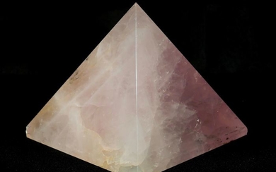 Rose quartz (pink variety of quartz) Pyramid - 8.1×8.1×7.2 cm - 466 g