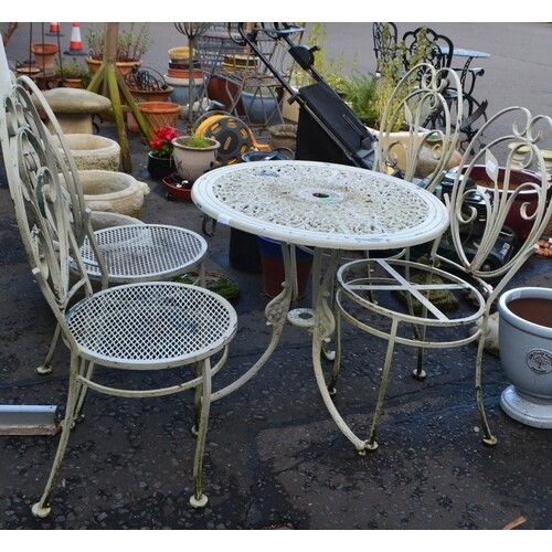 SOLID GOOD QUALITY! A garden iron work table diameter 48cm a...