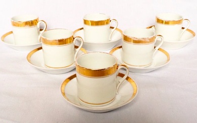 Service of 6 coffee cups in Paris porcelain - Empire - Porcelain