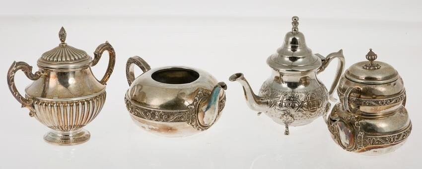 Set consisting of a silver tea set, a silver sugar bowl