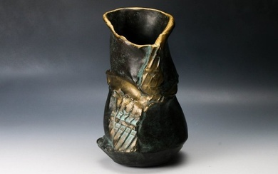Stunning bronze vase with artist's signature 29/30 limited - Bronze - Ikeda Masuo 池田満寿夫 (1934-1997) - Japan - Heisei period (1989-2019)