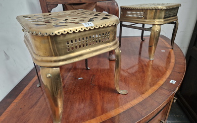 TWO 19th C. BRASS FOOTMAN WITH PIERCED TOPS AND SIDES ABOVE THE FOUR LEGS