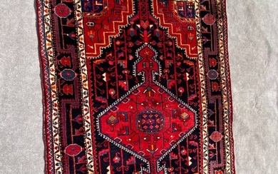 Tuysserkan - Carpet - 182 cm - 115 cm